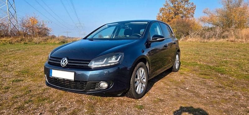 Grau Gebraucht 2011 VW Golf Style Limousine | 4.999 € (Fairer Preis) - Bild 1/4