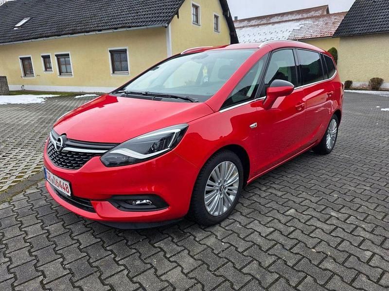 Gebraucht Opel Zafira Tourer Innovation 170 PS (125 kW) 2017 Rot Van / Kleinbus