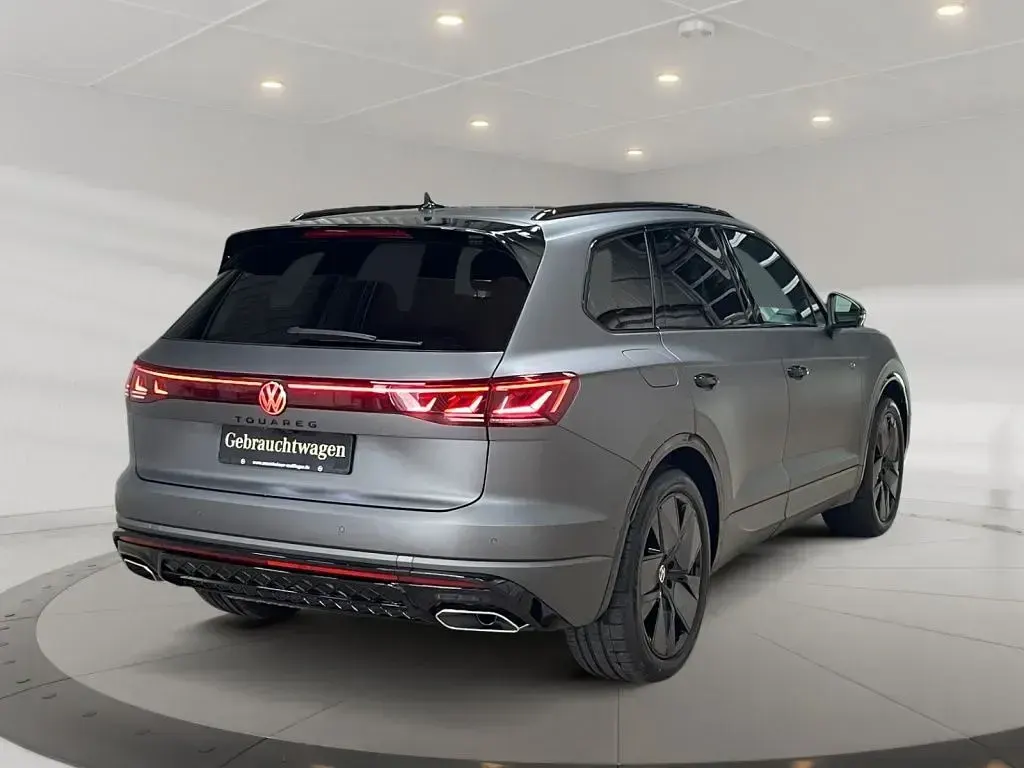Gebraucht VW Touareg Style 286 PS (210 kW) 2025 Siliziumgrau matt SUV