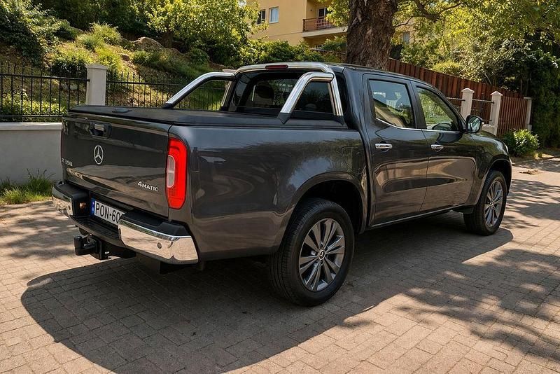 Gebraucht Mercedes X250 190 PS (139 kW) 2018 Grau Pickup