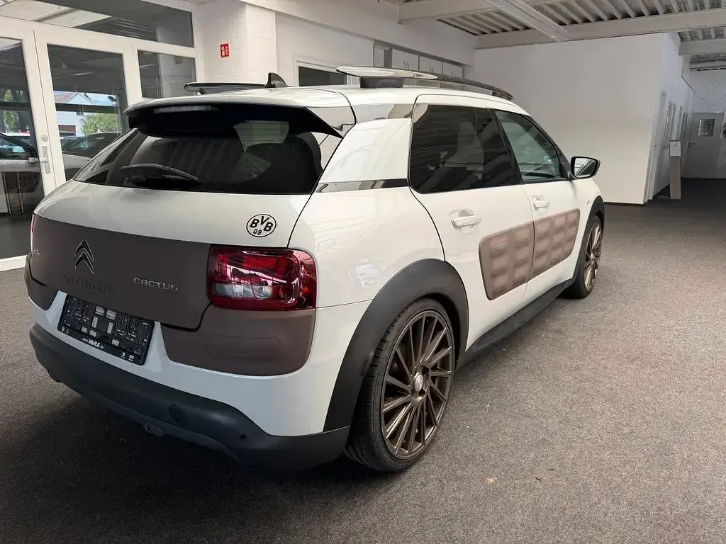 Gebraucht Citroën C4 Feel 110 PS (80 kW) 2015 Weiß Limousine