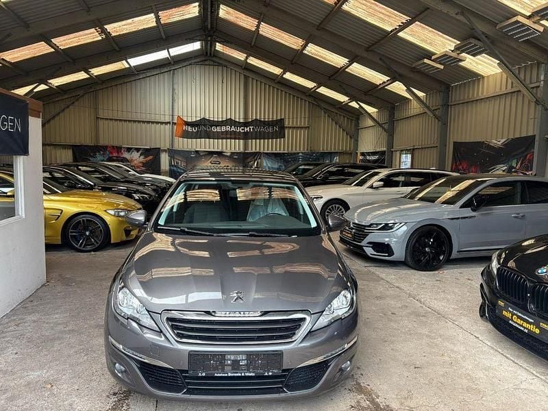 Gebraucht Peugeot 308 SW Active 131 PS (96 kW) 2016 Grau Kombi