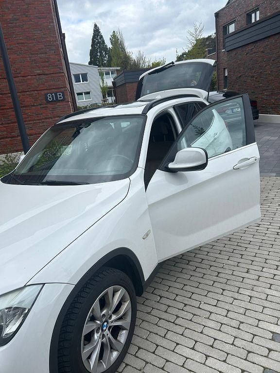 Gebraucht BMW X1 184 PS (135 kW) 2011 Weiß SUV