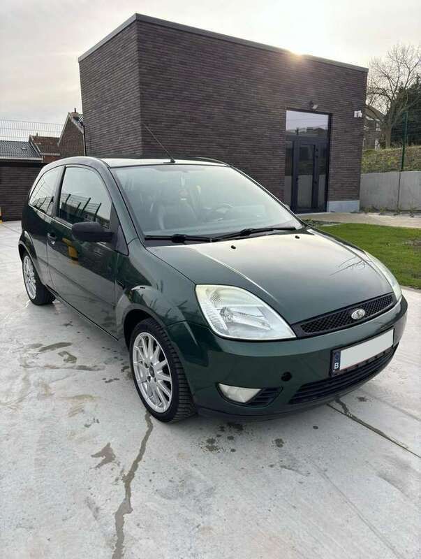 Grün Gebraucht 2005 Ford Fiesta Kleinwagen | 850 € (Fairer Preis) - Bild 1/4