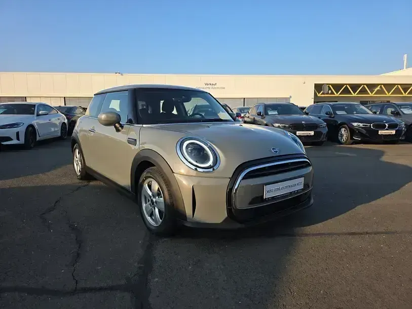 Gebraucht Mini Cooper Hatch 136 PS (100 kW) 2022 Grau Kleinwagen