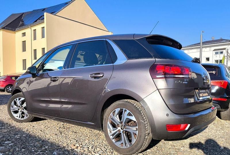 Gebraucht Citroën C4 120 PS (88 kW) 2016 Kombi