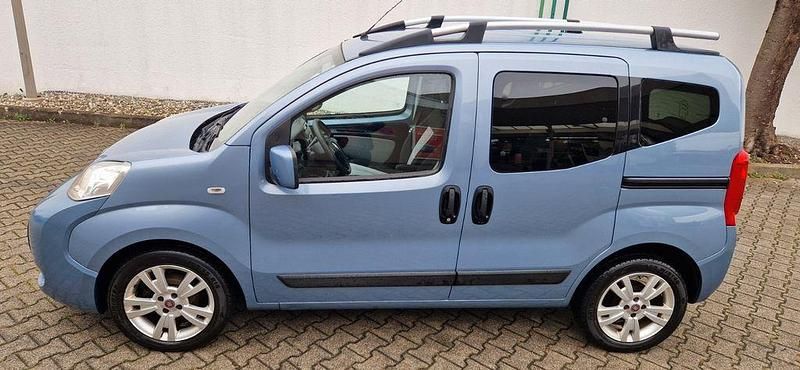 Gebraucht Fiat Qubo Easy 73 PS (53 kW) 2012 Blau Van / Kleinbus