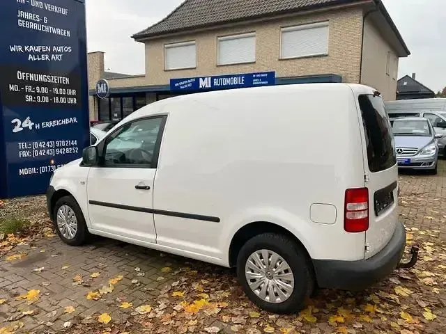 Gebraucht VW Caddy 103 PS (75 kW) 2011 Weiß Van / Kleinbus