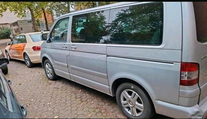 Gebraucht VW T5 Highline 174 PS (127 kW) 2004 Silber Van