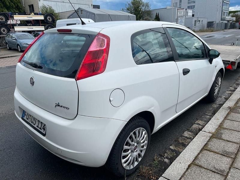 Gebraucht Fiat Grande Punto Active 65 PS (47 kW) 2009 Kleinwagen