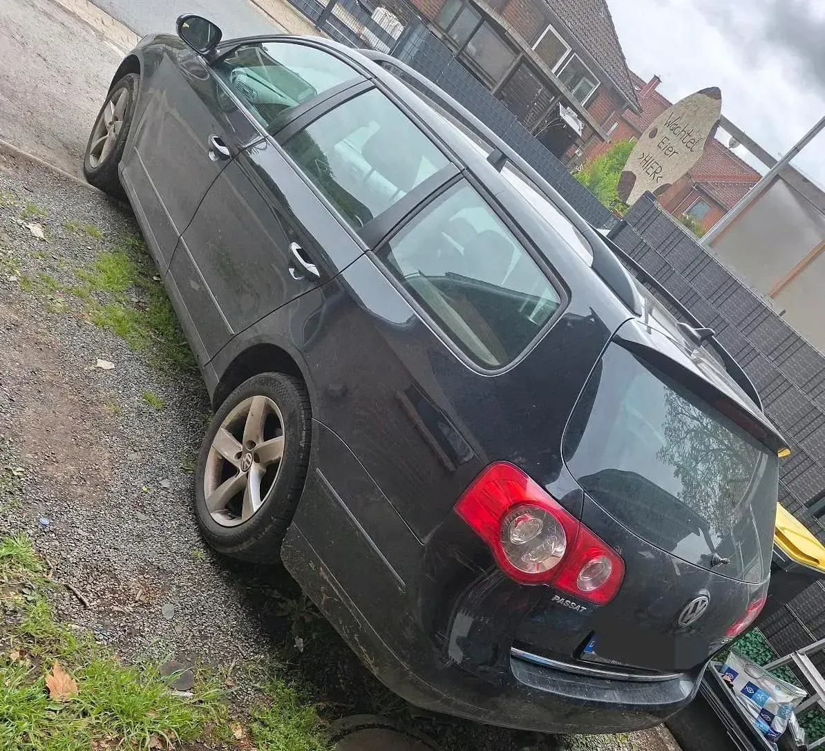 Gebraucht VW Passat 140 PS (102 kW) 2007 Schwarz Kombi
