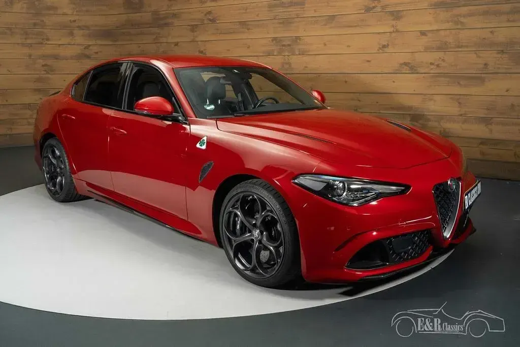 Gebraucht Alfa Romeo Giulia Quadrifoglio 508 PS (373 kW) 2019 Rot Limousine