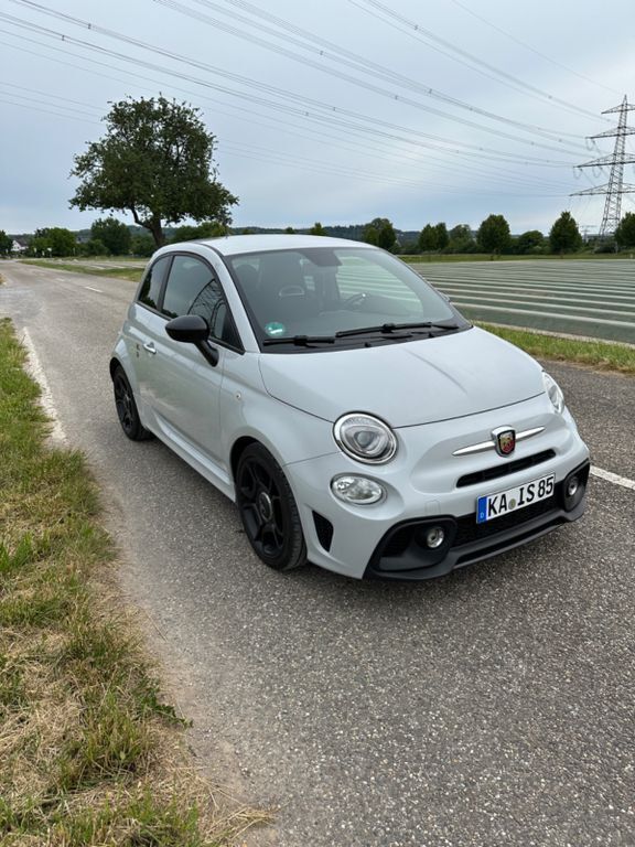 Grau Gebraucht 2019 Abarth 595 Pista Kleinwagen | 17.150 € (Guter Preis) - Bild 1/4