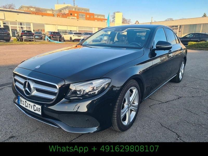 Second-hand Mercedes E350 258 CP (189 kW) 2016 Negru Berlinǎ