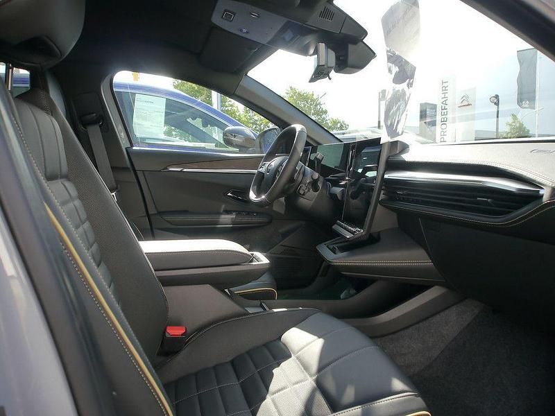 Gebraucht Renault Megane E-Tech Iconic 160 kW (218 PS) 2024 Grau Limousine