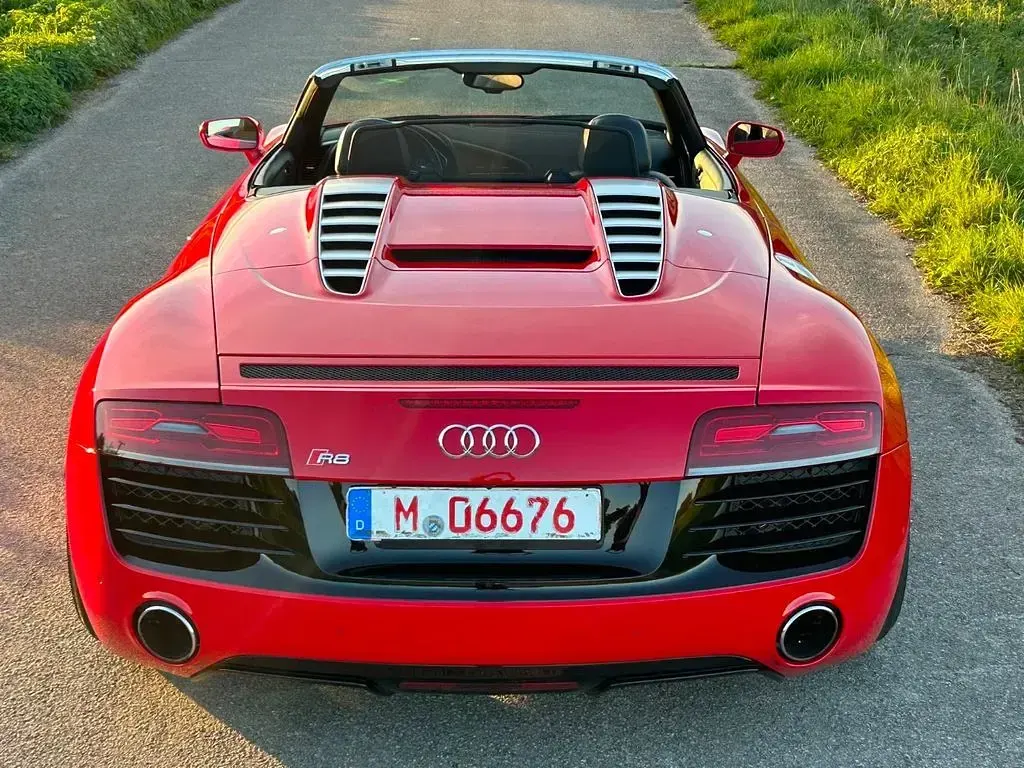 Gebraucht Audi R8 Spyder Sport 525 PS (386 kW) 2015 Rot Coupé
