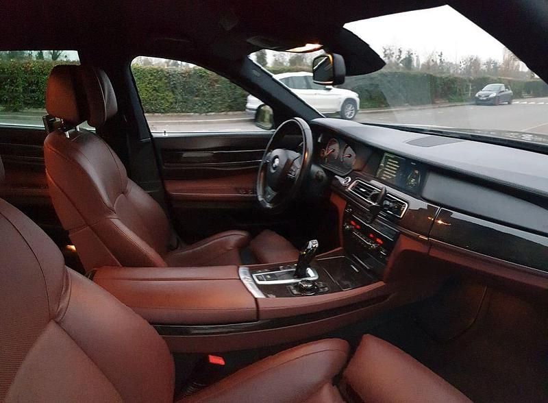 Gebraucht BMW ActiveHybrid 7 Performance 465 PS (342 kW) 2011 Schwarz Limousine