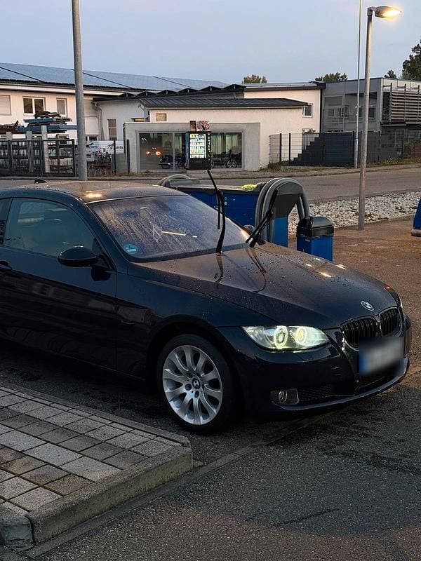 Gebraucht BMW 330 231 PS (169 kW) 2007 Blau Coupé