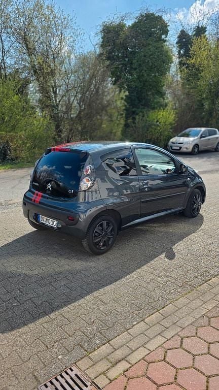 Gebraucht Citroën C1 Tendance 68 PS (50 kW) 2014 Schwarz Kleinwagen