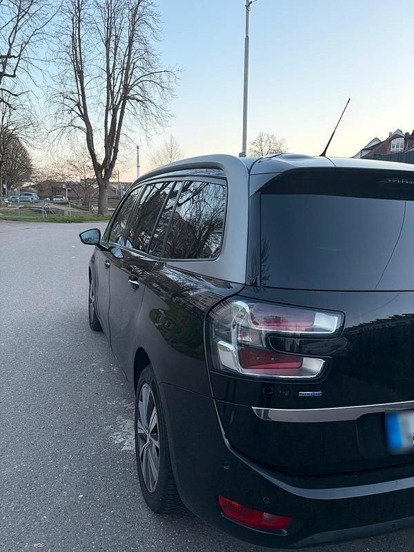 Gebraucht Citroën C4 SpaceTourer Exclusive 150 PS (110 kW) 2018 Schwarz Van / Kleinbus