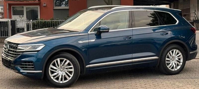 Gebraucht VW Touareg 231 PS (169 kW) 2019 Blau SUV