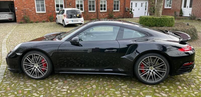 Schwarz Gebraucht 2017 Porsche 911 Turbo Coupé | 148.200 € - Bild 1/4