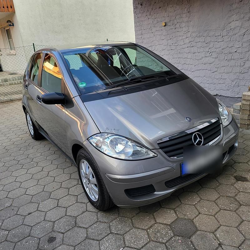 Grau Gebraucht 2005 Mercedes A150 Kleinwagen | 3.479 € (Etwas zu teuer) - Bild 1/4