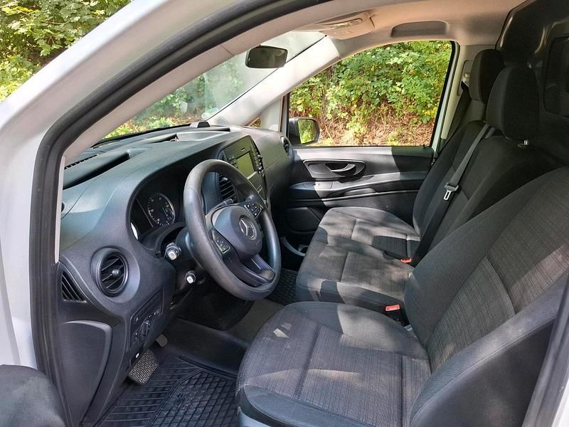 Gebraucht Mercedes Vito 190 PS (139 kW) 2017 Van