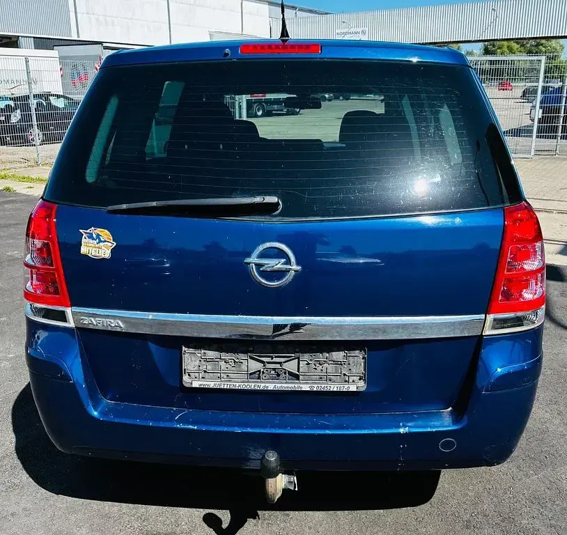 Gebraucht Opel Zafira 140 PS (102 kW) 2009 Blau Van / Kleinbus