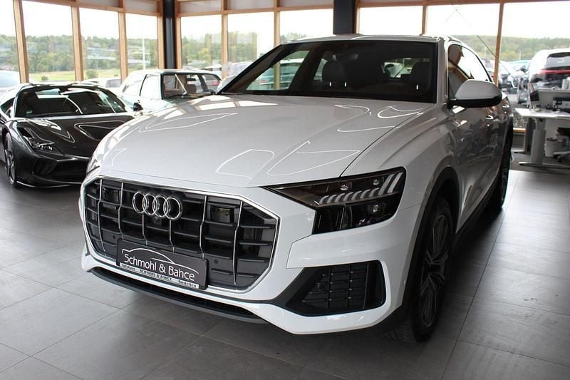 Gebraucht Audi Q8 S-Line 286 PS (210 kW) 2021 Weiß SUV