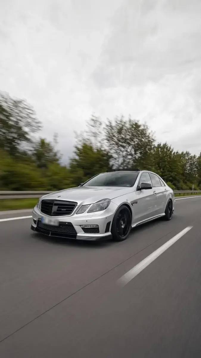 Gebraucht Mercedes E500 AMG 388 PS (285 kW) 2008 Silber Limousine