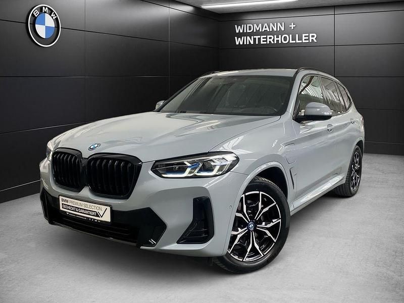 Grau Gebraucht 2022 BMW X3 Performance SUV | 44.780 € (Etwas zu teuer) - Bild 1/4