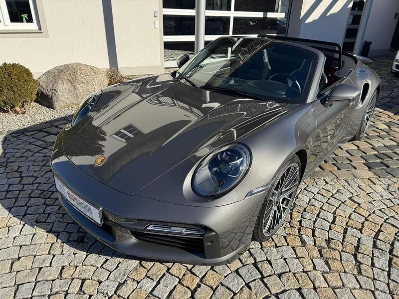 Gebraucht Porsche 992 581 PS (427 kW) 2022 Achatgrau (m7s) Cabrio