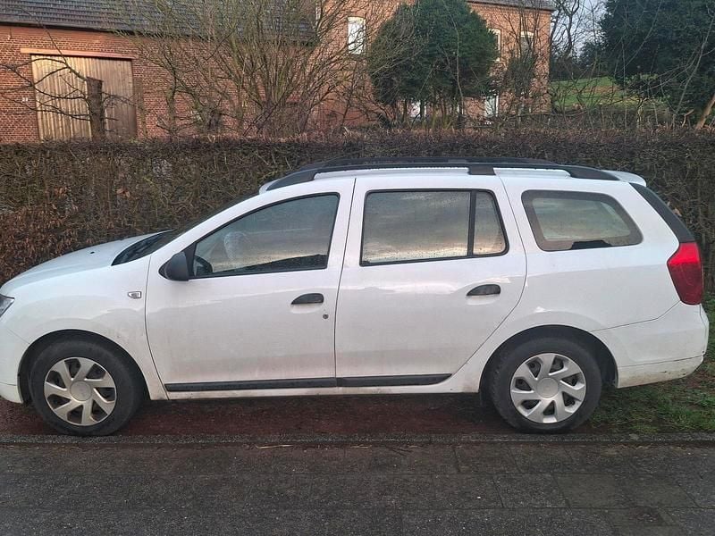 Second-hand Dacia Logan MCV 75 CP (55 kW) 2018 Alb Break