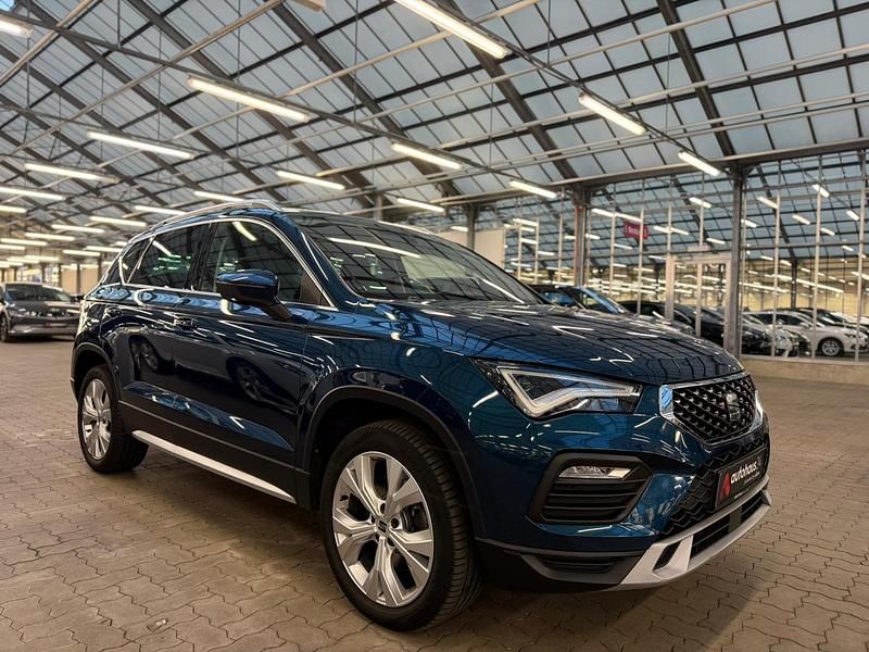 Blau Gebraucht 2022 Seat Ateca 4Drive SUV | 27.990 € (Etwas zu teuer) - Bild 1/4
