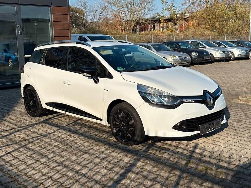 Weiß Gebraucht 2016 Renault Clio IV LIMITED Limousine | 7.799 € (Fairer Preis) - Bild 1/4