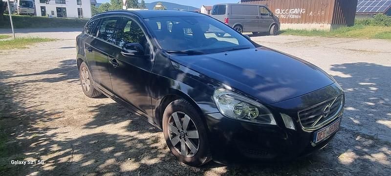 Schwarz Gebraucht 2011 Volvo S60 Limousine | 2.700 € (Superpreis) - Bild 1/4