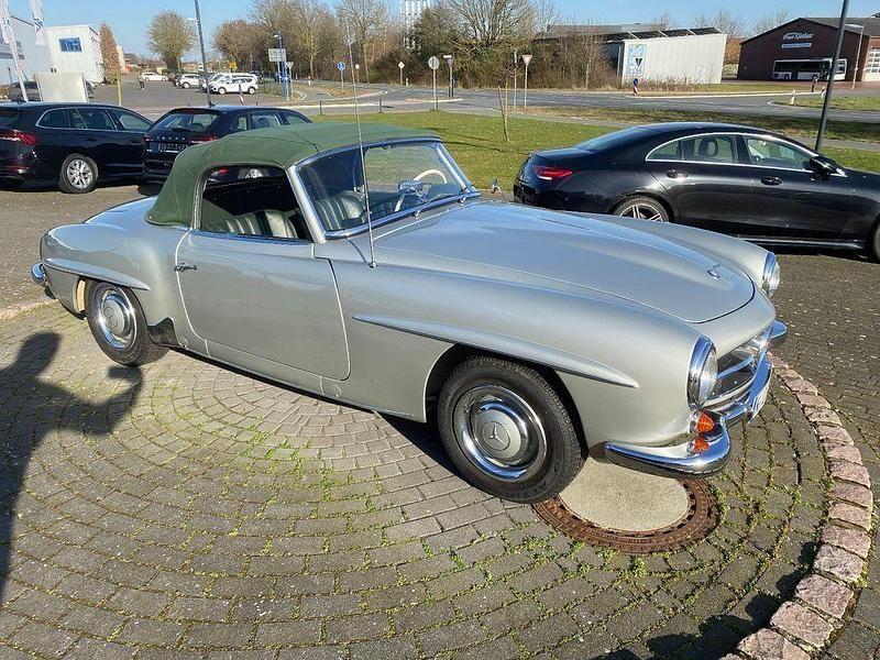 Gebraucht Mercedes 190 105 PS (77 kW) 1956 Silber Limousine