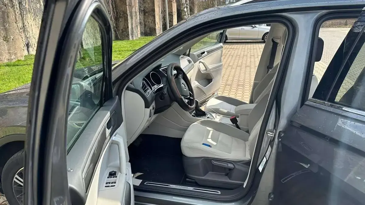 Gebraucht VW Tiguan Highline 220 PS (161 kW) 2022 Grau SUV