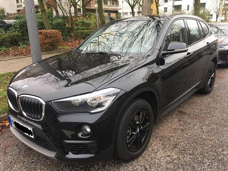 Gebraucht BMW X1 140 PS (102 kW) 2018 Schwarz SUV