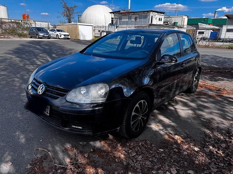 Usata VW Golf V 65 CV (47 kW) 2004 Nero Utilitaria