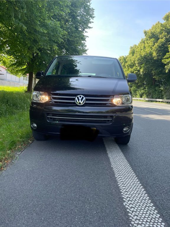 Blau Gebraucht 2011 VW T5 Van | 17.000 € (Guter Preis) - Bild 1/4