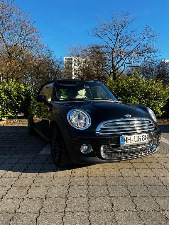 Schwarz Gebraucht 2010 Mini Cooper D Kleinwagen | 7.999 € (Etwas zu teuer) - Bild 1/4