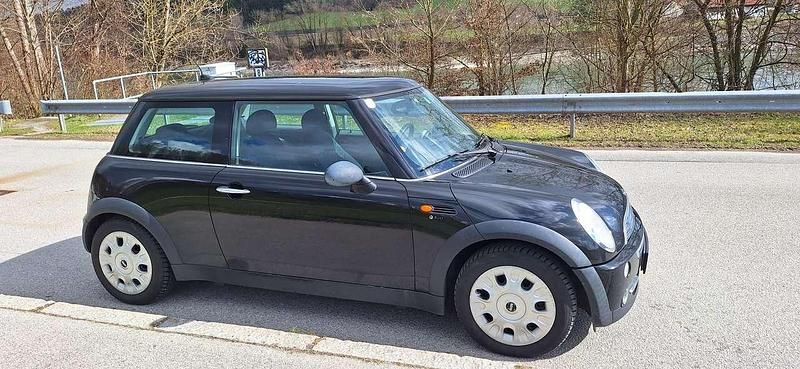 Second-hand Mini ONE Pepper 90 CP (66 kW) 2004 Negru Hatchback