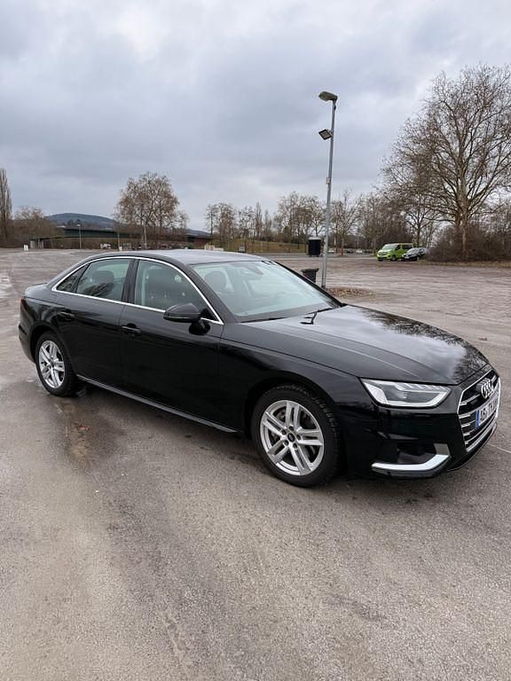 Gebraucht Audi A4 Advanced 190 PS (139 kW) 2020 Schwarz Limousine
