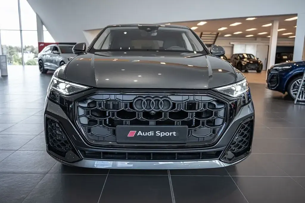 Neu Audi Q8 Sport 394 PS (289 kW) 2026 Grau SUV