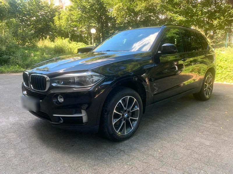 Andere farben Gebraucht 2016 BMW X5 SUV | 19.600 € - Bild 1/4