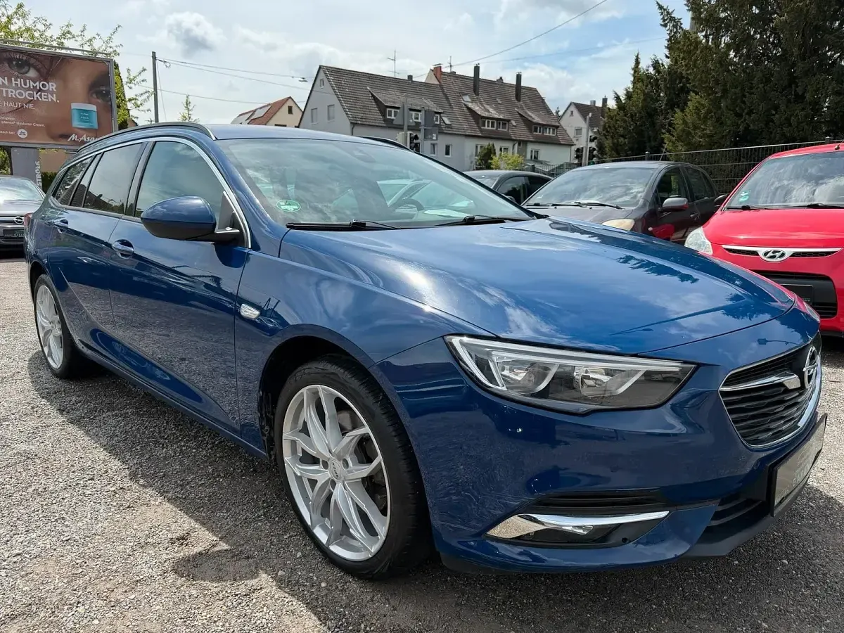 Gebraucht Opel Insignia 170 PS (125 kW) 2018 Blau Kombi