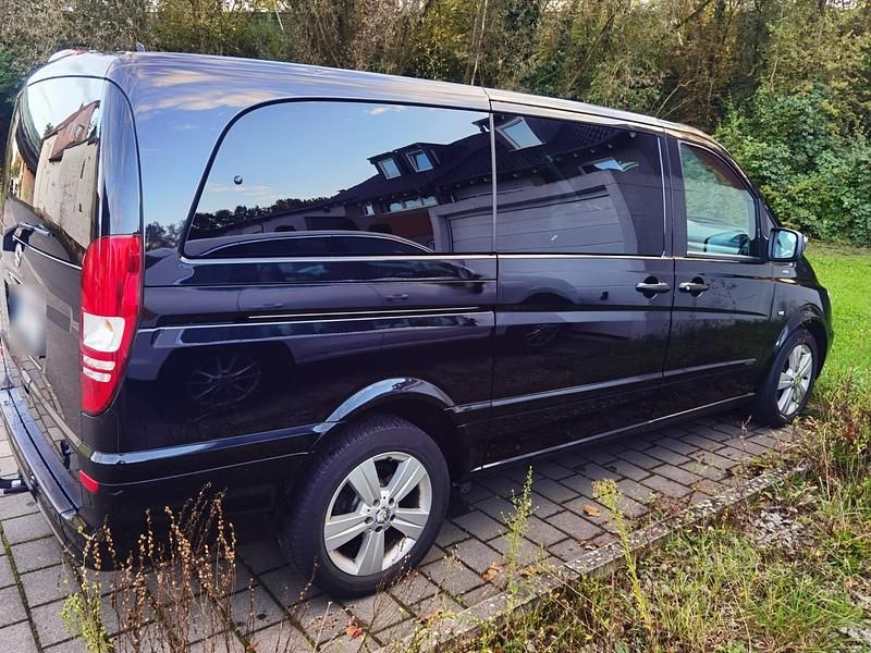 Gebraucht Mercedes Viano 224 PS (164 kW) 2013 Schwarz Van / Kleinbus
