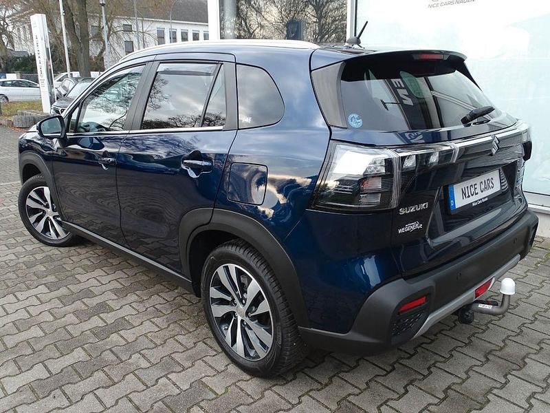 Gebraucht Suzuki SX4 129 PS (94 kW) 2022 Blau SUV